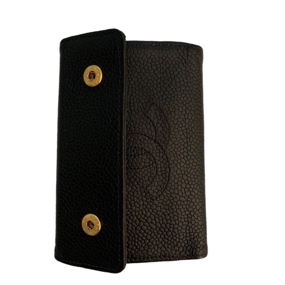 CHANEL Caviar Leather 90s 5 Ring Key Holder - Picture 2 of 12